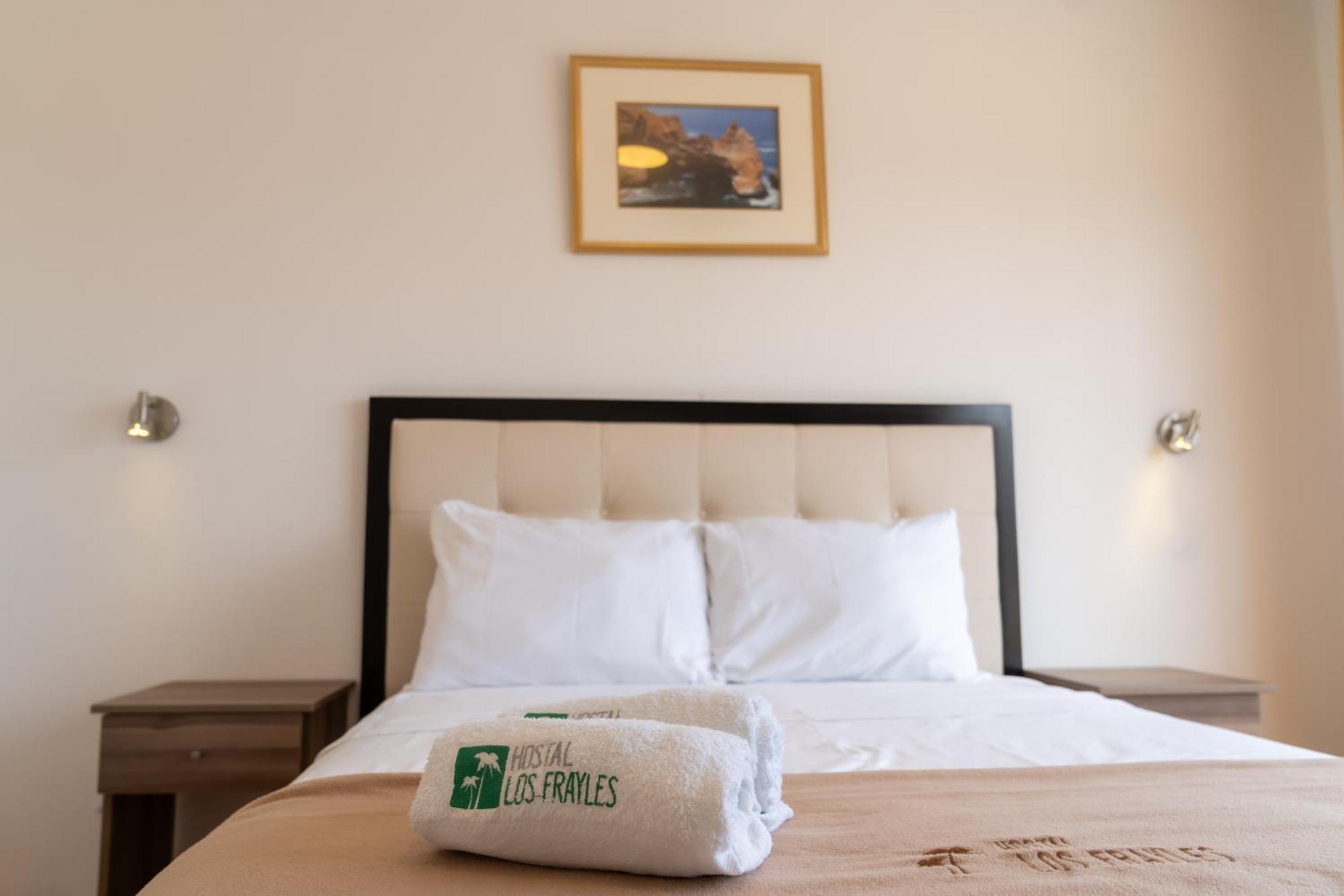 Hostal Los Frayles Paracas Kültér fotó
